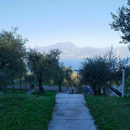 Appartement Redhouse Benaco à Torri Del Benaco Extérieur photo