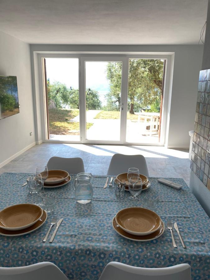 Appartement Redhouse Benaco à Torri Del Benaco Extérieur photo