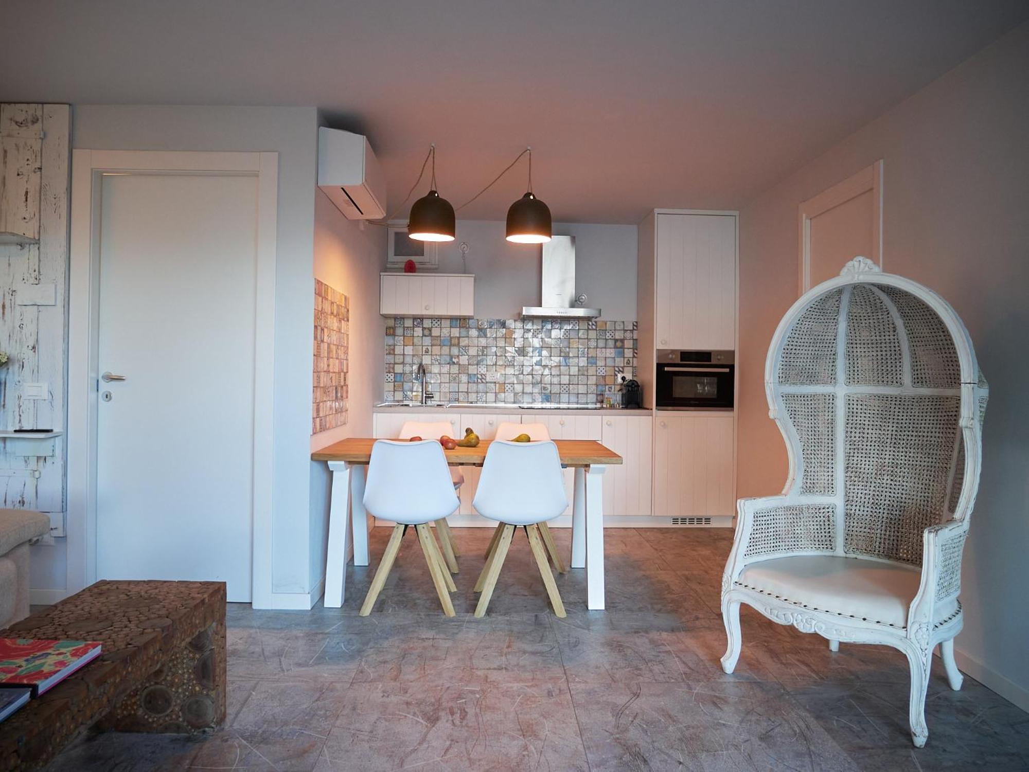 Appartement Redhouse Benaco à Torri Del Benaco Extérieur photo